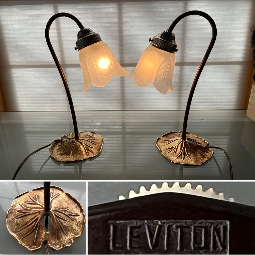 💡Pair of Vintage MCM Leviton Lily Pad Brass Gooseneck Frosted Lamps UL E-69571